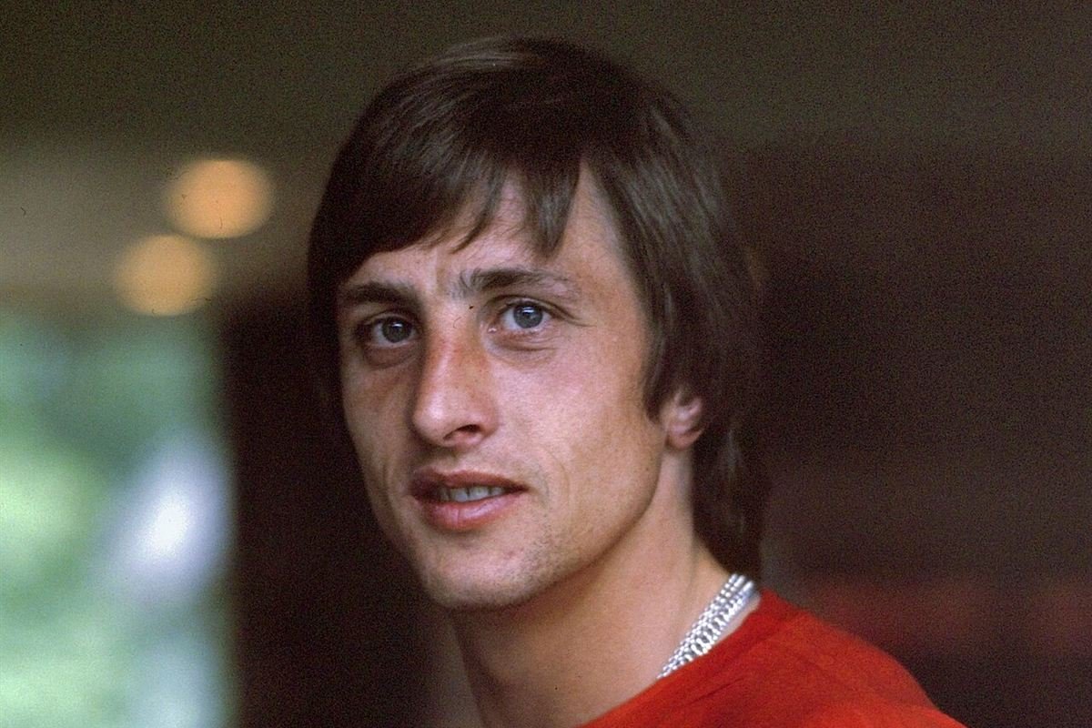 Portrait of Johan Cruyff in the red Netherlands shirt, taken in April 1974 before the World Cup